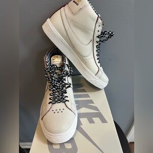 Nike SB Zoom Blazer Mid QS Welcome Skateboarding Limited # Produced Sz 8.5 - NEW